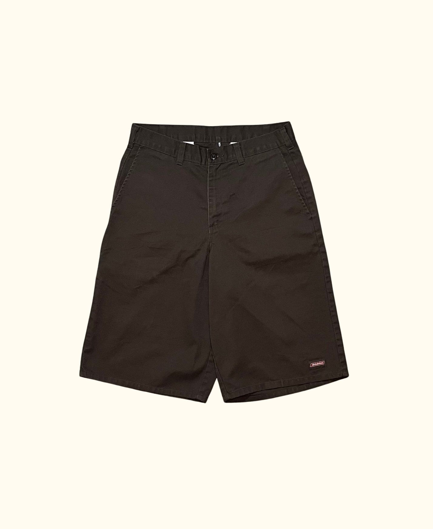 https://canallavintage.es/producto/pantalon-corto-bermudas-cargo-dickies-vintage-2000s-2/