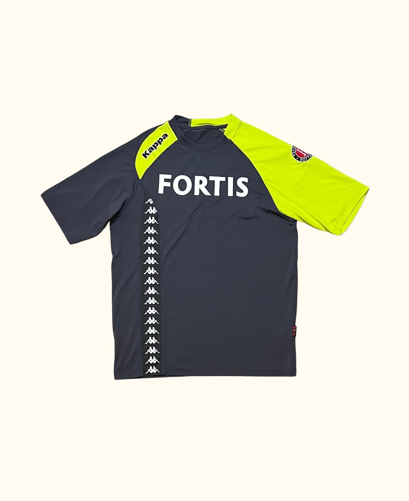 https://canallavintage.es/producto/camiseta-futbol-retro-kappa-feyeenord-2000s/