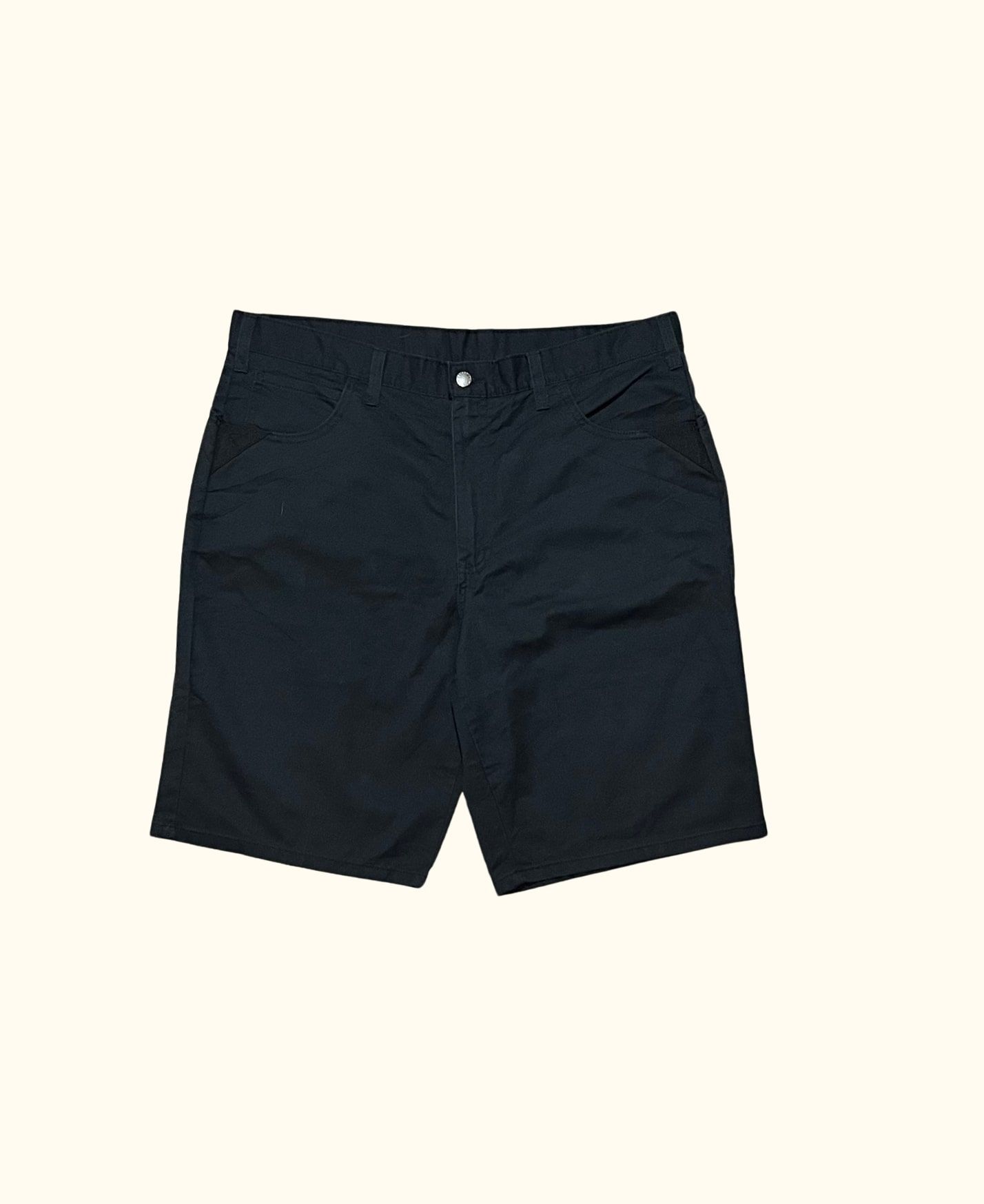 https://canallavintage.es/producto/pantalon-corto-bermudas-jeans-dickies-vintage-2000s/