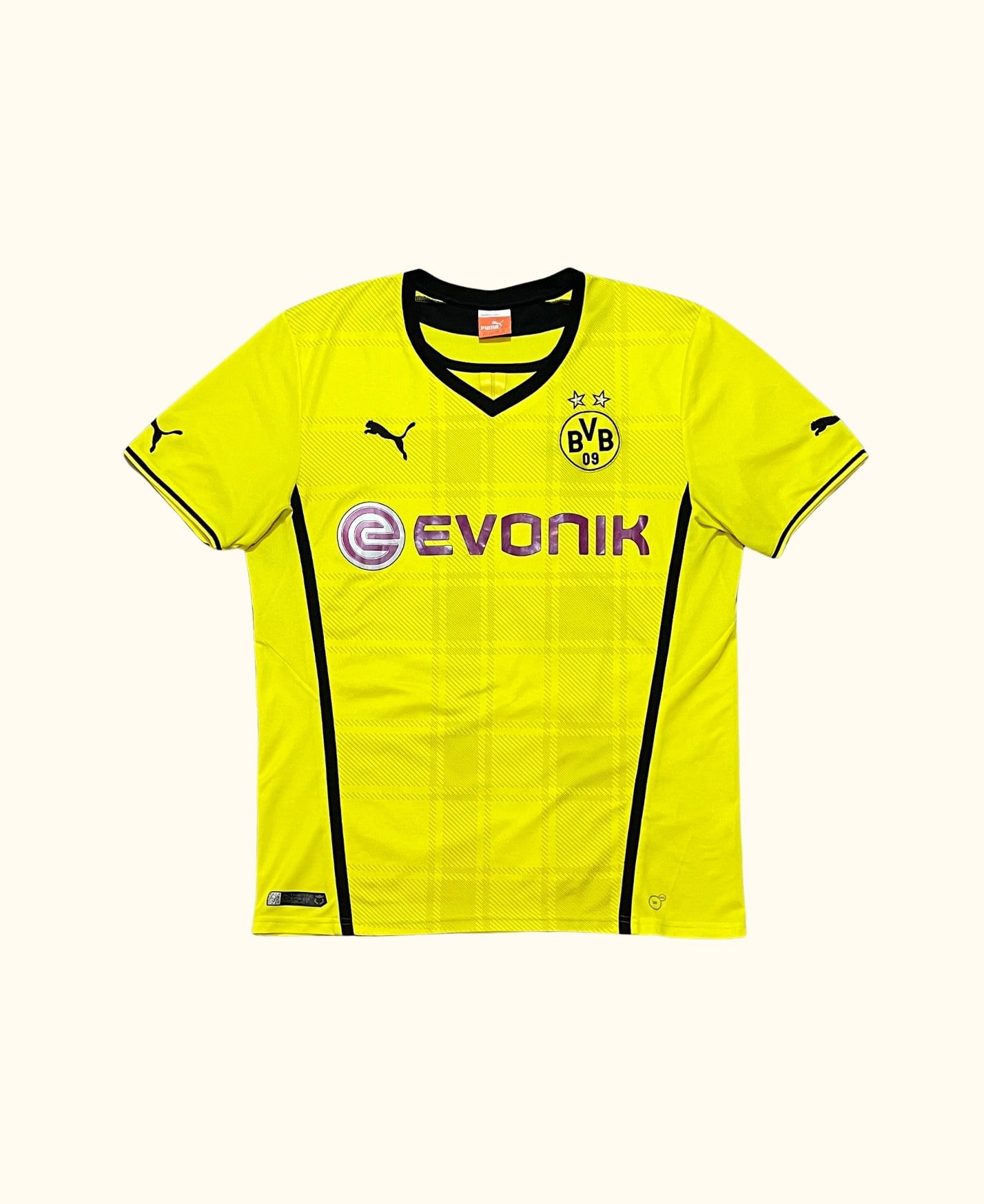 https://canallavintage.es/producto/camiseta-futbol-retro-puma-borussia-dortmund-2013-14/